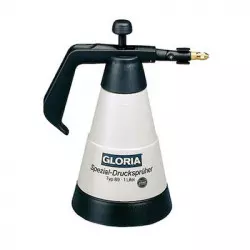 Manual pressure sprayer...