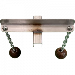 Toy for weaned piglets double chain and ball
